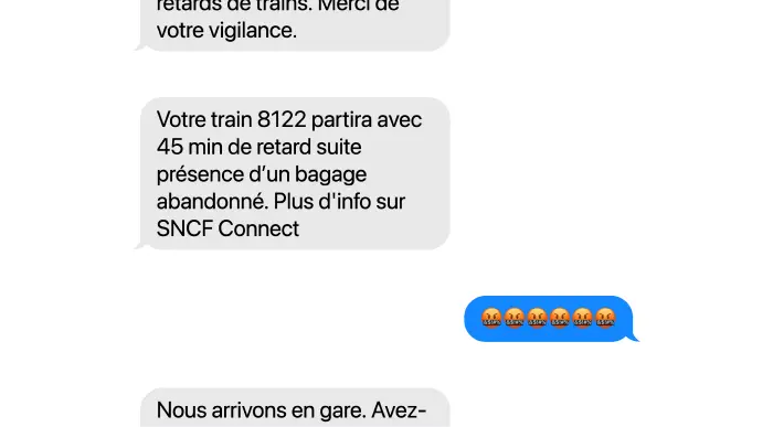 A recreation of an iPhone chat conversation with news about a late train due to a forgotten item.